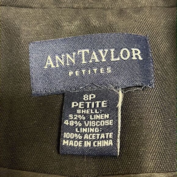 Ann Taylor Linen Blend Short Sleeve Button Front V-Neck Lined Blazer- 8P - Picture 14 of 15